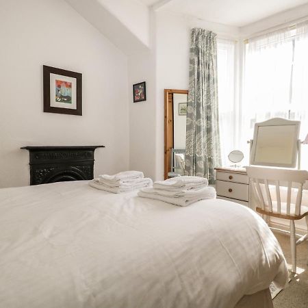 Honeysuckle Cottage, Craig Walk Bowness-on-Windermere Εξωτερικό φωτογραφία