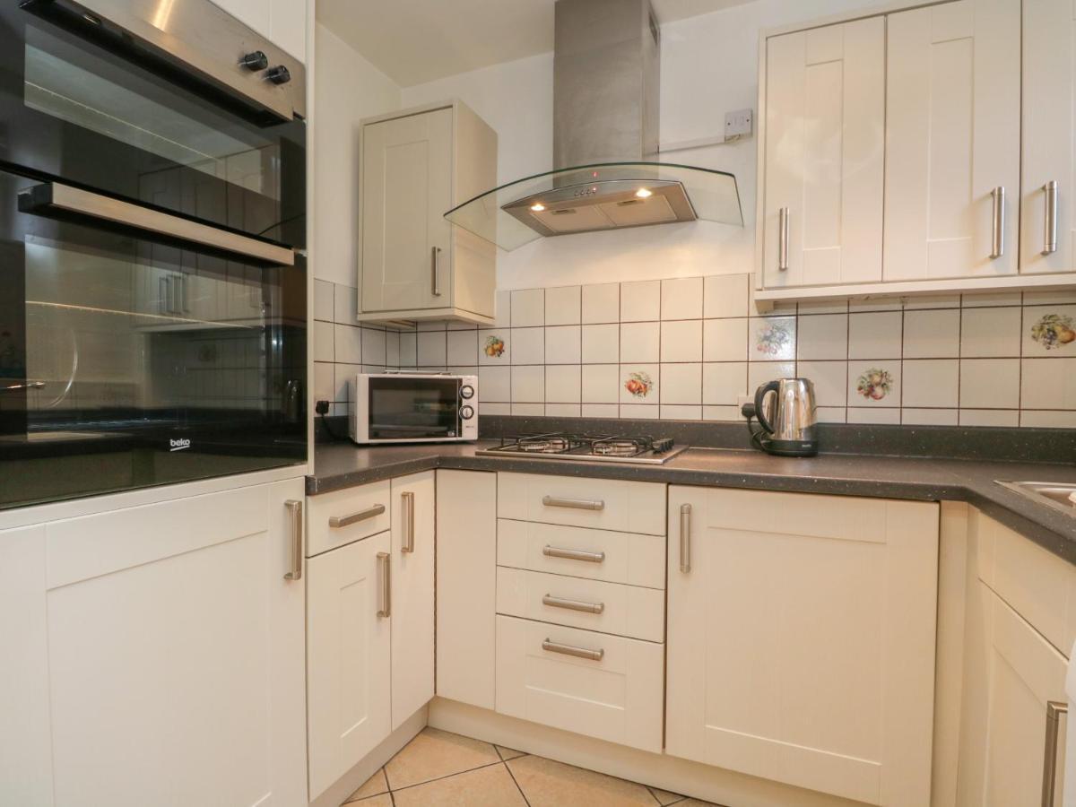 Honeysuckle Cottage, Craig Walk Bowness-on-Windermere Εξωτερικό φωτογραφία