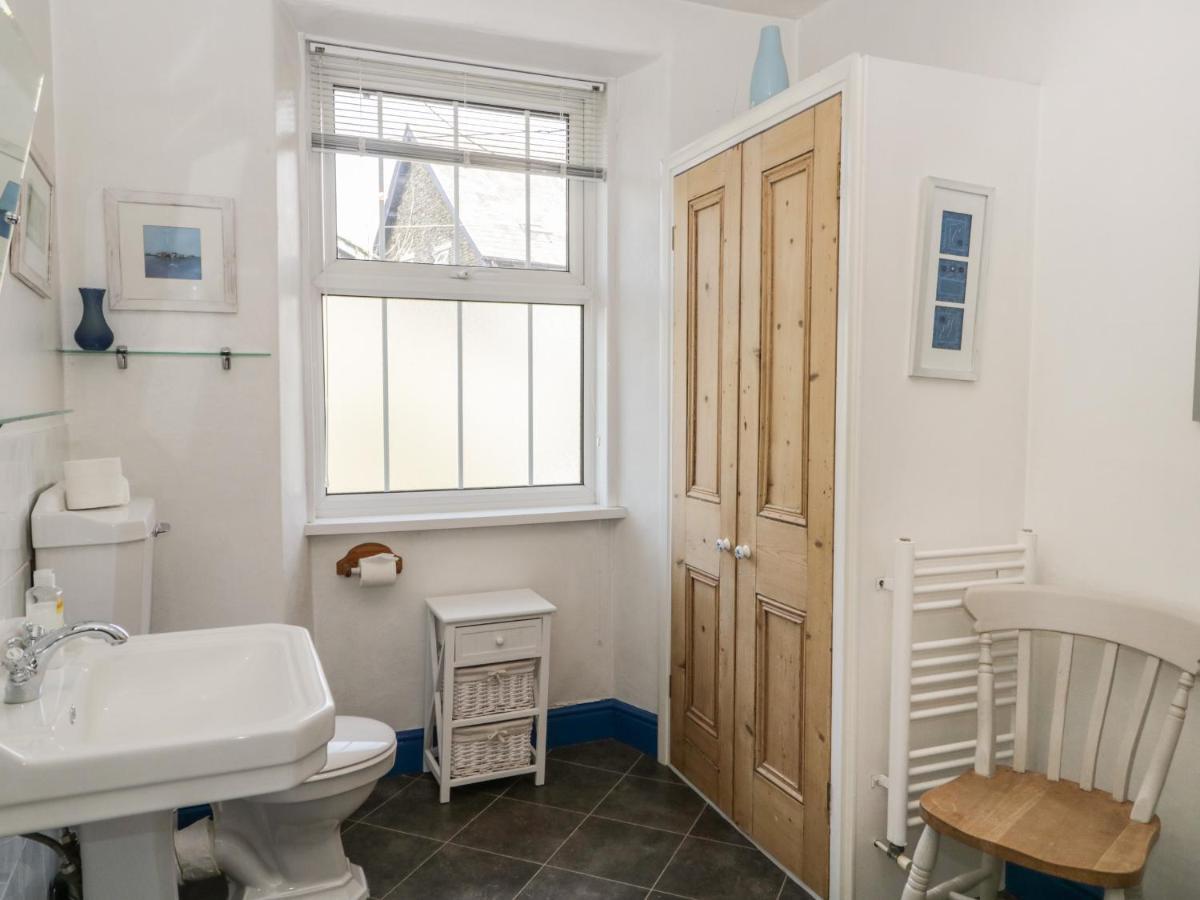 Honeysuckle Cottage, Craig Walk Bowness-on-Windermere Εξωτερικό φωτογραφία